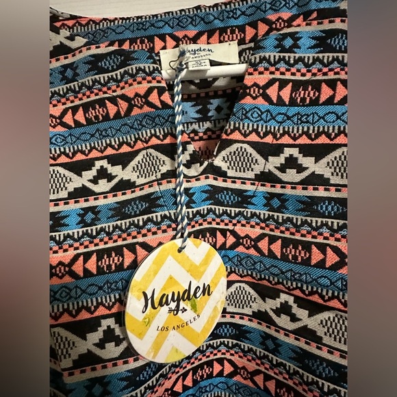 Hayden Los Angeles Cover Up Womens Black Geometric Swim Ocean Beach Top NWT XL - Picture 4 of 5